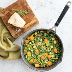 Verde™ 10 Inch Ceramic Nonstick Skillet Pan