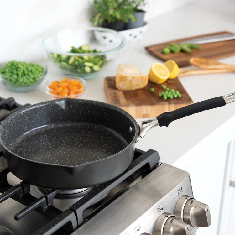 Verde™ 10 Inch Ceramic Nonstick Skillet Pan