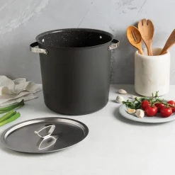 Verde™ 12 Qt Stock Pot with Lid