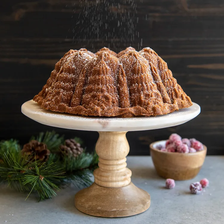 Very Merry Bundt® Pan