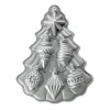 Vintage Ornament Cakelet Pan