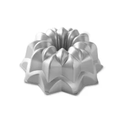 Vintage Star Bundt® Pan