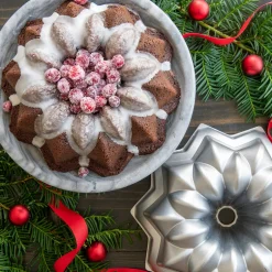 Vintage Star Bundt® Pan